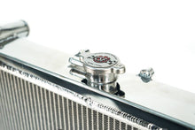 Load image into Gallery viewer, Photo - Close Up