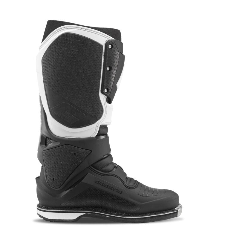 Gaerne SG22 Boot Black/White Size - 9.5