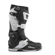 Load image into Gallery viewer, Gaerne SG22 Boot Black/White Size - 10.5